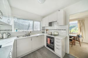 Kitchen- click for photo gallery